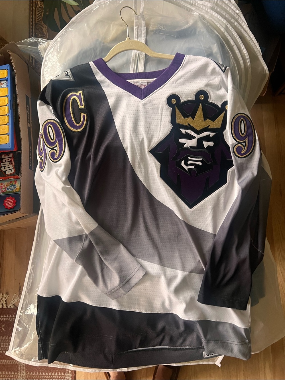 Wayne Gretzky LA Kings Mitchell & Ness Black, White & Gold Hockey Jersey